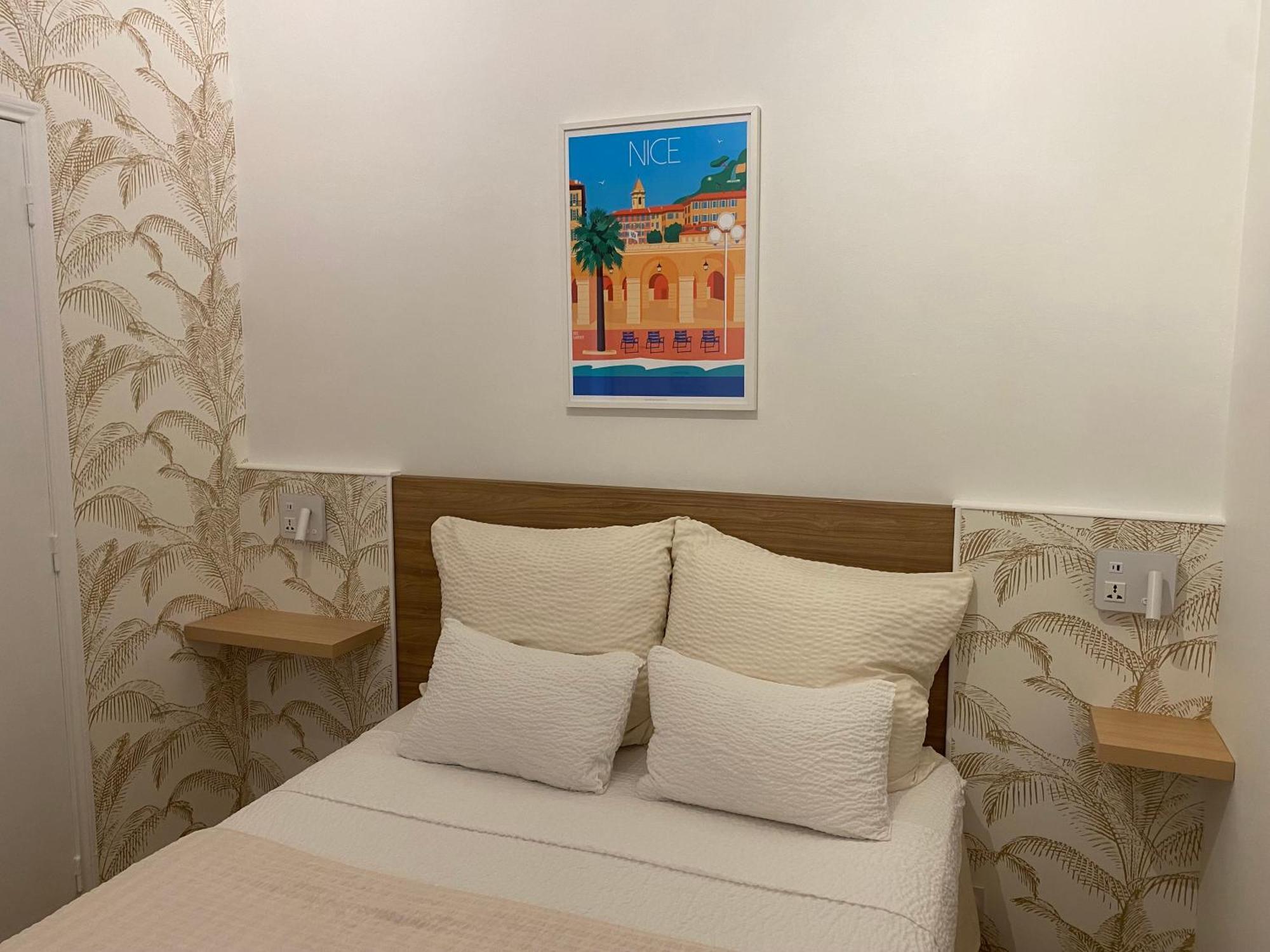 Standard Double Room Air-conditioning